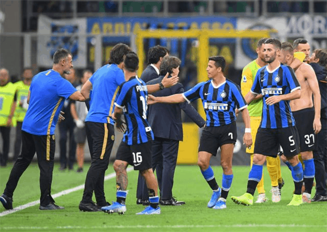 Soi keo tai xiu tran AC Milan vs Inter Milan ngay 22/9/2019