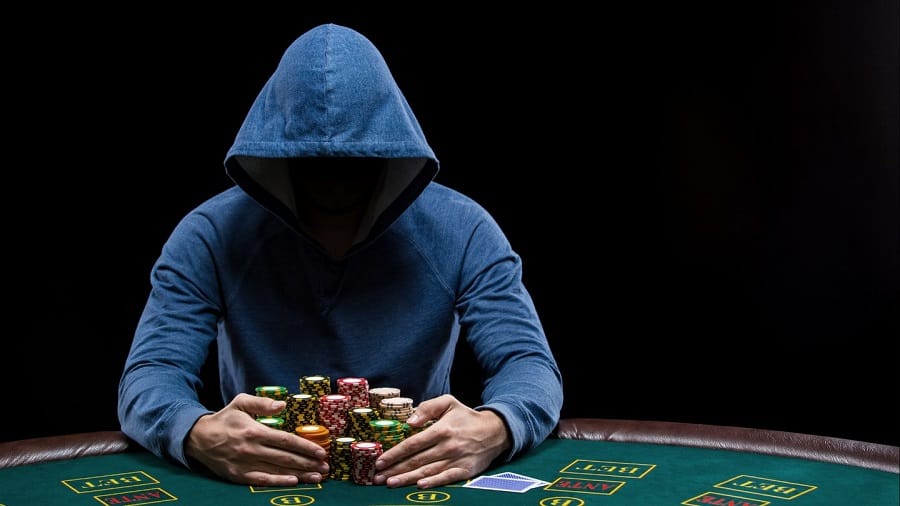 Mẹo chơi Poker khiến mọi đối thủ hoảng hốt khi đối đầu với bạn